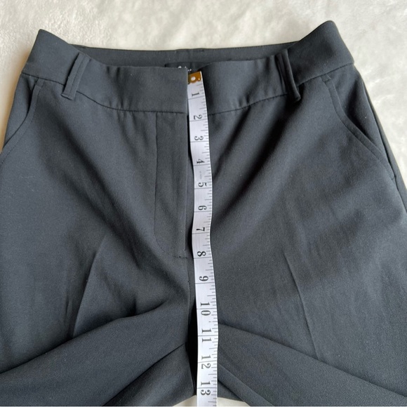 Reitman’s Super High-Rise Straight Leg Ankle Pants - Picture 11 of 12